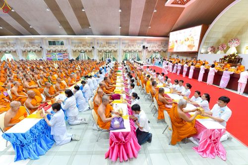 ภาพ No.231530:สัมมนาคณะสงฆ์ เพื่อการฟื้นฟูพระพุทธศาสนา  (ภาคตะวันออก 8 จังหวัด) ปราจีนบุรี ชลบุรี จันทบุรี ฉะเชิงเทรา นครนายก สระแก้ว ระยอง ตราด โครงการกฐินสามัคคีทั่วไทย 30,000 วัด ประจำปี พุทธศักราช 2568 ณ ศูนย์การศึกษาเขาแก้วเสด็จ  อาคารสภาธรรมทายาท  ต.บ้านนา อ.กบิ