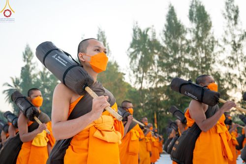 ภาพ No.108211:พระธรรมยาตราร่วมปฏิบัติธรรม และถ่ายภาพหมู่ประวัติศาสตร์ วันที่ 8 มกราคม พ.ศ. 2567  ณ อนุสรณ์สถานบางนางแท่น จ.นครปฐม