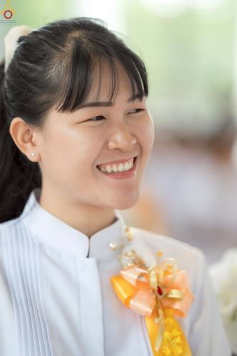 ภาพ No.239401:วันอาทิตย์ที่ 17 สิงหาคม พ.ศ. 2568 พิธีกดปุ่มอัญเชิญรูปเหมือน พระมงคลเทพมุนี (สด จันทสโร)  ณ มหาวิหารแก้วพระมงคลเทพมุนี  ศูนย์ปฏิบัติธรรมแก้วเมืองเลย