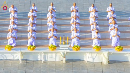 ภาพ No.144095:พิธีบรรพชาอุปสมบทหมู่ พระธรรมทายาทนานาชาติ(ภาษาจีน) รุ่น 19 ณ วัดพระธรรมกาย จ.ปทุมธานี วันเสาร์ที่ 13 กรกฎาคม พ.ศ. 2567