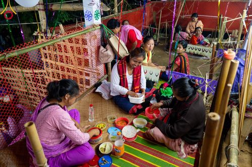 ภาพ No.98616:พิธีทอดกฐินสมทบวัดกัลยาณมิตรต่างประเทศ ณ วัดราชบัณนะวิหาร เมืองรังกามาติ ประเทศบังกลาเทศ วันศุกร์ที่ 24 พฤศจิกายน พ.ศ. 2566