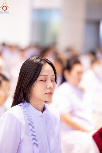 ภาพ No.188024:พิธีบูชาข้าวพระ วันขึ้นปีใหม่ 2568 ณ วัดพระธรรมกาย จ.ปทุมธานี วันที่ 1 มกราคม พ.ศ. 2568