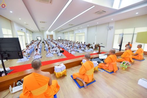 ภาพ No.250068:วันที่ 26-28 กันยายน พ.ศ. 2568 โครงการอบรมอุบาสกแก้ว อุบาสิกาแก้ว รุ่นที่ 3 ตัวแทนทอดกฐินสามัคคีทั่วไทย 30,000 วัด ณ ศูนย์ปฏิบัติธรรมจันทบุรี จ.จันทบุรี