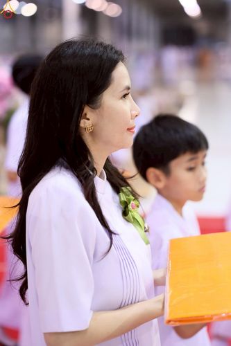 ภาพ No.243935:วันอาทิตย์ที่ 7 กันยายน พ.ศ. 2568 พิธีทอดผ้าป่าสมทบกฐินวัดพระธรรมกาย และสมทบกฐิน 30,000 วัดทั่วไทย ครั้งที่ 2 ณ ห้องแก้วสารพัดนึก 1 วัดพระธรรมกาย