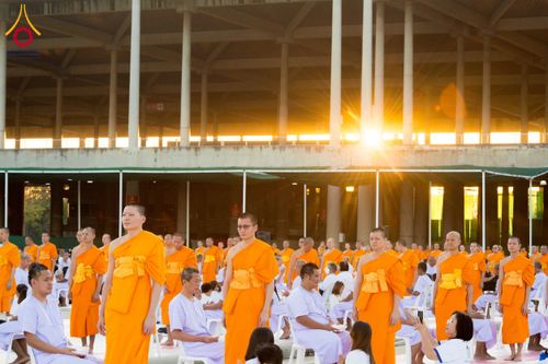 ภาพ No.274758:วันอาทิตย์ที่ 30 พฤศจิกายน พ.ศ. 2568 พิธีปลงผม โครงการอุปสมบทบูชาธรรมมหาปูชนียาจารย์ ปี 2568 ณ ลานธรรมพระมหาธรรมกายเจดีย์ ฝั่งทิศตะวันตก ระหว่างวิหารคดหมายเลข 8 และ 9 วัดพระธรรมกาย