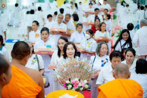 ภาพ No.260209:วันอาทิตย์ที่ 19 ตุลาคม พ.ศ. 2568 พิธีทอดกฐินสามัคคี  ณ ศูนย์ปฏิบัติธรรมและศูนย์อบรมเยาวชนเพชรบุรี  ต.ท่าแลง อ.ท่ายาง จ.เพชรบุรี