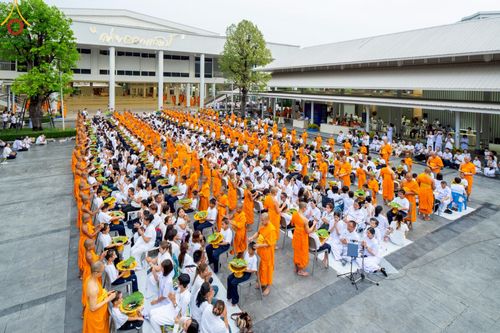 ภาพ No.213668:วันอาทิตย์ที่ 30 มีนาคม พ.ศ. 2568 พิธีตัดปอยผม โครงการหน่อแก้วเปรียญธรรม รุ่นที่ 13 ณ ค่ายจองแชมป์ หมู่กุฏิสามเณรเปรียญธรรม วัดพระธรรมกาย