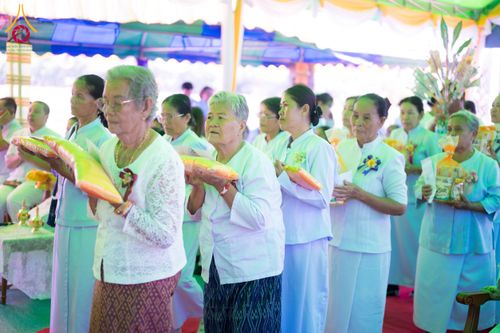 ภาพ No.175482:พิธีทอดกฐินสามัคคี ณ ศูนย์ปฏิบัติธรรมแก้วมงคลสกลนคร(หนองหาร) ต.ท่าแร่ อำเภอเมือง จังหวัดสกลนคร วันที่ 15 พฤศจิกายน พ.ศ. 2567