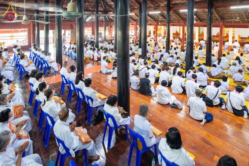 ภาพ No.199003:พิธีทอดผ้าป่าทำนุบำรุงศาสนสถาน ณ วัดบางปลา ตำบลบางปลา อำเภอบางเลน จังหวัดนครปฐม ในโครงการธรรมยาตรา กตัญญูบูชา มหาปูชนียาจารย์ พระมงคลเทพมุนี(สด จนฺทสโร) พระผู้ปราบมาร อนุสรณ์สถาน 7 แห่ง ปีที่ 13 วันที่ 21 มกราคม พ.ศ. 2568