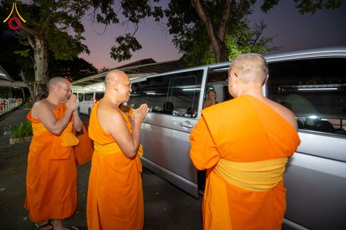 ภาพ No.315520:วันพุธที่ 25 มีนาคม พ.ศ. 2569 พิธีบำเพ็ญกุศล คุณพ่อณรงค์ จินตมากุล  สิริอายุ 99 ปี 11 เดือน โยมบิดา พระครูปลัดรัตนวีรวัฒน์ (รังสฤษดิ์ อิทฺธิจินตโก) ที่ปรึกษาเจ้าคณะจังหวัดปทุมธานี เจ้าอาวาสวัดพระธรรมกาย  ณ ห้องปลูกศรัทธา 2 วัดพระธรรมกาย ปทุมธานี