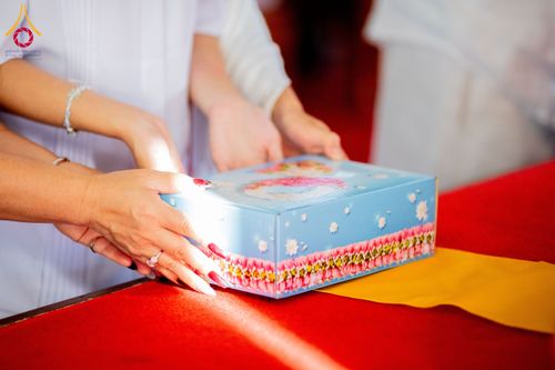 ภาพ No.197455:พิธีทอดผ้าป่าทำนุบำรุงศาสนสถาน ณ วัดโบสถ์(บน) ตำบลบางคูเวียง อำเภอบางกรวย จังหวัดนนทบุรี ในโครงการธรรมยาตรา กตัญญูบูชา มหาปูชนียาจารย์ พระมงคลเทพมุนี(สด จนฺทสโร) พระผู้ปราบมาร อนุสรณ์สถาน 7 แห่ง ปีที่ 13 วันที่ 17 มกราคม พ.ศ. 2568