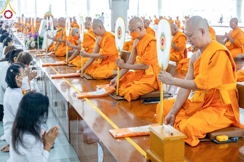 ภาพ No.100157:พิธีบุพเปตพลี  ครั้งที่ 143 วันที่ 27 พฤศจิกายน พ.ศ. 2566 วันพระ ขึ้น 15 ค่ำ เดือน 12 ณ หอฉันคุณยายอาจารย์ฯ วัดพระธรรมกาย