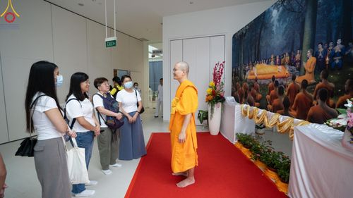 ภาพ No.139515:กิจกรรมวันวิสาขบูชา ณ Dhammakaya Centre Singapore วันที่ 21-22 พฤษภาคม พ.ศ. 2567