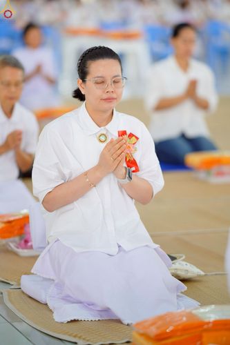 ภาพ No.247391:วันจันทร์ที่ 22 กันยายน พ.ศ. 2568 (วันพระ แรม 15 ค่ำ เดือน 10) พิธีบุพเปตพลี ครั้งที่ 170 ร่วมอุทิศบุญแด่หมู่ญาติที่ล่วงลับไปแล้ว และสืบทอดอายุพระพุทธศาสนา ณ หอฉันคุณยายอาจารย์ฯ วัดพระธรรมกาย