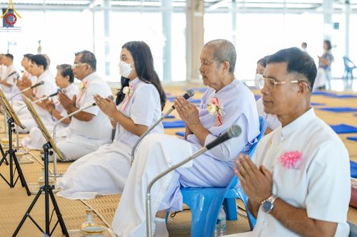 ภาพ No.127773:พิธีถวายภัตตาหารเป็นสังฆทาน แด่คณะพระธรรมยาตราฯ ในโครงการธรรมยาตราอัญเชิญพระบรมสารีริกธาตุ ประดิษฐาน ณ มหารัตนเจดีย์สิริปทุมสวรรค์ อ.บางกล่ำ จ.สงขลา วันที่ 8 มีนาคม พ.ศ. 2567