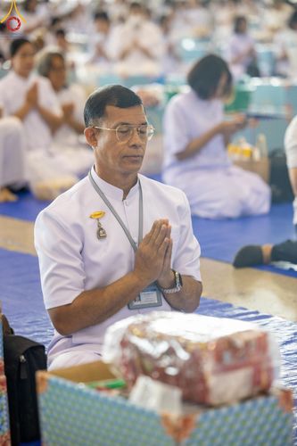 ภาพ No.149912:พิธีตักบาตร , พิธีปฎิบัติธรรม , พิธีถวายภัตตาหารเมนูสวรรค์ ในพรรษาแห่งการเข้าถึงธรรม วันธรรมชัย วันอังคารที่ 27 สิงหาคม พ.ศ.2567 ณ สภาธรรมกายสากล วัดพระธรรมกาย