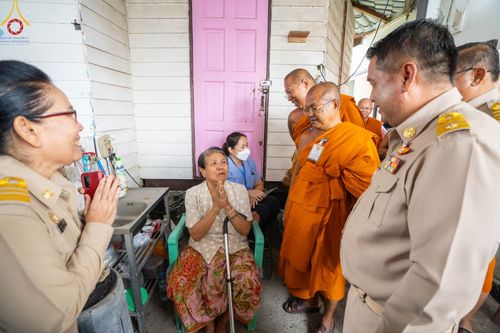 ภาพ No.88013:การลงพื้นที่ตรวจเยี่ยมและติดตามผลการดำเนินงาน โครงการสร้างความปรองดองสมานฉันท์ โดยใช้หลักธรรมทางพระพุทธศาสนา "หมู่บ้านรักษาศีล5" จังหวัดปทุมธานี
