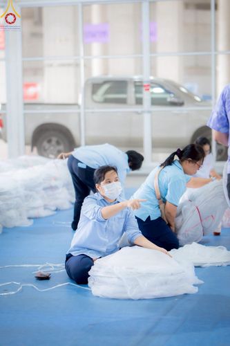 ภาพ No.218274:วันที่ 12-18 เมษายน พ.ศ. 2568 พระภิกษุและเจ้าหน้าที่อาสาสมัคร เตรียมพื้นที่ต้อนรับพักค้างพระสังฆาธิการ เนื่องในงานวันคุ้มครองโลก 22 เมษายน พ.ศ. 2568