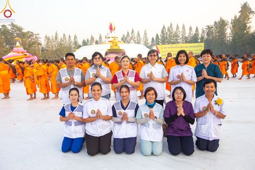 ภาพ No.202976:V.51 สารพัดV สารพัดดี ที่คลองบางนางแท่น ในโครงการธรรมยาตรา กตัญญูบูชา มหาปูชนียาจารย์ พระมงคลเทพมุนี(สด จนฺทสโร) พระผู้ปราบมาร อนุสรณ์สถาน 7 แห่ง ปีที่ 13 ระหว่างวันที่ 2-31 มกราคม พ.ศ. 2568