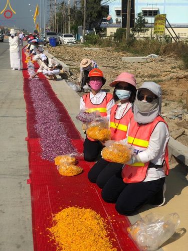 ภาพ No.108662:V.6 บุญเข้า การเตรียมงาน เก็บงาน การรับบุญของเจ้าหน้าที่หน่วยงานต่างๆ เพื่อโครงการธรรมยาตรา กตัญญูบูชามหาปูชนียาจารย์ พระมงคลเทพมุนี (สด จนฺทสโร) พระผู้ปราบมาร อนุสรณ์สถาน 7 แห่ง ปีที่ 12 ระหว่างวันที่ 2 - 31 มกราคม พ.ศ.2567