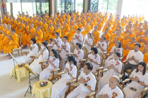 ภาพ No.249191:วันที่ 20 กันยายน พ.ศ. 2568 พิธีประดิษฐานรูปหล่อหลวงปู่วัดปากน้ำ ภาษีเจริญ ณ วิหารพระมงคลเทพมุนี (สด จนฺทสโร) ศูนย์ปฏิบัติธรรมภูเก็ต จ.ภูเก็ต