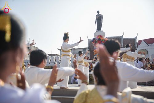 ภาพ No.312934:วันอาทิตย์ที่ 8 มีนาคม พ.ศ.2569 ทำบุญเมืองนครราชสีมา 558 ปี ตักบาตรพระ 10,000 รูป (ภาพชุดที่ 2)