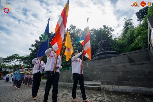 ภาพ No.283608:วันเสาร์ที่ 20 ธันวาคม  2568 พิธีบรรพชาสามเณร ณ ประเทศอินโดนีเซีย