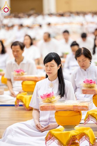 ภาพ No.313623:วันอาทิตย์ที่ 15 มีนาคม พ.ศ. 2569 พิธีร่วมบุญบรรพชาสามเณร 5000 รูป ณ ห้องแก้วสารพัดนึก 2 สภาธรรมกายสากล วัดพระธรรมกาย