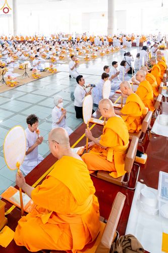 ภาพ No.348213:วันที่ 10 กันยายน พ.ศ.2569 พิธีสวดพระพุทธมนต์ และถวายภัตตาหารเป็นสังฆทาน เนื่องในวันครบ 26 ปี วันคล้ายละสังขาร คุณยายอาจารย์มหารัตนอุบาสิกาจันทร์ ขนนกยูง ณ หอฉันคุณยายอาจารย์ฯ วัดพระธรรมกาย