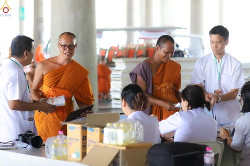 ภาพ No.326596:วันที่ 22 เมษายน พ.ศ.2569(วันคุ้มครองโลก) งานถวายมหาสังฆทาน 40,000 กว่าวัดทั่วประเทศ บรรยากาศความปลื้มตลอดทั้งวัน