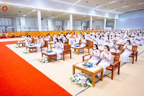 ภาพ No.91031:พิธีบำเพ็ญกุศลสวดพระอภิธรรม  อุบาสกถาวร พรหมถาวร (อุบาสกผู้ปั้นพระ) คืนที่ 6 วันพฤหัสบดีที่ 19 ตุลาคม พ.ศ. 2566 ณ ห้องแก้วสารพัดนึก 1 สภาธรรมกายสากล วัดพระธรรมกาย จ.ปทุมธานี