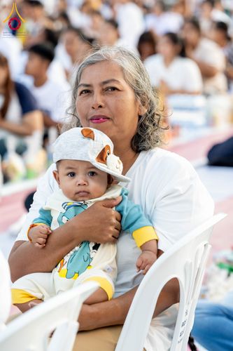 ภาพ No.310369:วันอาทิตย์ที่ 15 กุมภาพันธ์ พ.ศ. 2569 ตักบาตรพระ 1,000 รูป เมืองตรัง ปีที่ 2 ณ ลานพระบรมราชานุสาวรีย์ รัชกาลที่ 5 (หน้าศาลจังหวัดตรัง)อ.เมือง จ.ตรัง