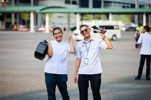 ภาพ No.323247:วันที่ 20 เมษายน พ.ศ.2569 การเตรียมงานของบุคลากรทางการแพทย์ , จุดลงทะเบียนพระสังฆาธิการ , วางกล่องไทยธรรม เพื่องานถวายมหาสังฆทาน 40,000 กว่าวัดทั่วประเทศ วันคุ้มครองโลก 22 เมษายน พ.ศ.2569 วัดพระธรรมกาย
