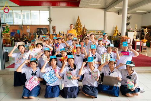 ภาพ No.305205:วันที่ 28 มกราคม พ.ศ. 2569 พิธีทอดผ้าป่าทำนุบำรุงศาสนสถาน ณ วัดเกิดการอุดม อ.คลองหลวง จ.ปทุมธานี ในโครงการธรรมยาตรา กตัญญูบูชา มหาปูชนียาจารย์ พระมงคลเทพมุนี(สด จนฺทสโร) พระผู้ปราบมาร อนุสรณ์สถาน 7 แห่ง ปีที่ 14