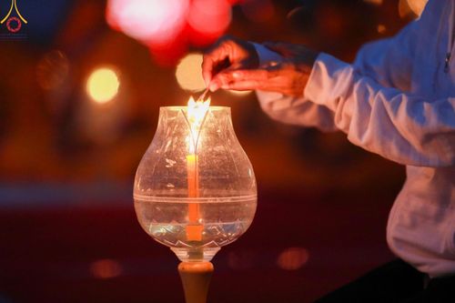 ภาพ No.118379:พิธีจุดประทีปถวายเป็นพุทธบูชา และบูชาธรรมมหาปูชนียาจารย์ พระมงคลเทพมุนี(สด จนฺทสโร) วันที่ 24 มกราคม พ.ศ. 2567 ณ อนุสรณ์สถานบางปลา อ.บางเลน จ.นครปฐม