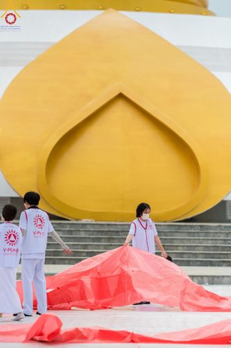 ภาพ No.119871:V.19 แกล้วกล้า การเตรียมงาน เก็บงาน การรับบุญของเจ้าหน้าที่หน่วยงานต่างๆ เพื่อโครงการธรรมยาตรา กตัญญูบูชามหาปูชนียาจารย์ พระมงคลเทพมุนี (สด จนฺทสโร) พระผู้ปราบมาร อนุสรณ์สถาน 7 แห่ง ปีที่ 12 ระหว่างวันที่ 2 - 31 มกราคม พ.ศ.2567