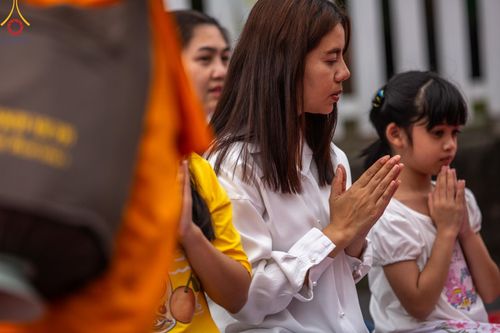 ภาพ No.128392:พิธีอัญเชิญพระบรมสารีริกธาตุ " ใจกลางเมืองนครหาดใหญ่ " เพื่อประดิษฐาน ณ มหารัตนเจดีย์สิริปทุมสวรรค์ (เจดีย์อริยพุทธะ 5 พระองค์) ศูนย์ปฏิบัติธรรมภาคใต้ อ.บางกล่ำ จ.สงขลา  วันที่ 9 มีนาคม พ.ศ.2567 (ชุดที่ 1)