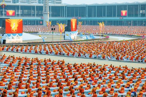 ภาพ No.324985:วันที่ 22 เมษายน พ.ศ.2569 (วันคุ้มครองโลก) พิธีถวายมหาสังฆทาน 40,000 กว่าวัดทั่วประเทศ (ชุดที่ 2) ณ ลานธรรม พระมหาธรรมกายเจดีย์ วัดพระธรรมกาย