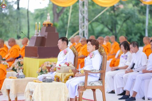 ภาพ No.339452:วันอังคารที่ 14  กรกฎาคม 2569 พิธีทอดผ้าป่าและพิธีตอกเสาเข็มมงคลต้นสุดท้าย องค์พระเจดีย์เพื่อสร้างสันติภาพโลก  ณ ธุดงคสถานพัฒนานิคม อ.พัฒนาพิคม จ.ลพบุรี