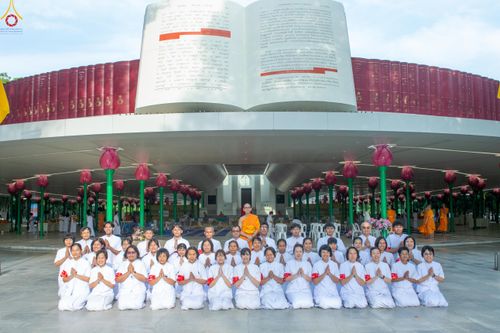 ภาพ No.328375:วันเสาร์ที่ 2 พฤษภาคม พ.ศ.2569 พิธีอุปสมบทสามเณรเตรียม DCI รุ่นที่ 23 ณ อุโบสถพระไตรปิฎก วัดพระธรรมกาย จังหวัดปทุมธานี