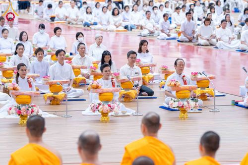 ภาพ No.313646:วันอาทิตย์ที่ 15 มีนาคม พ.ศ. 2569 พิธีร่วมบุญบรรพชาสามเณร 5000 รูป ณ ห้องแก้วสารพัดนึก 2 สภาธรรมกายสากล วัดพระธรรมกาย