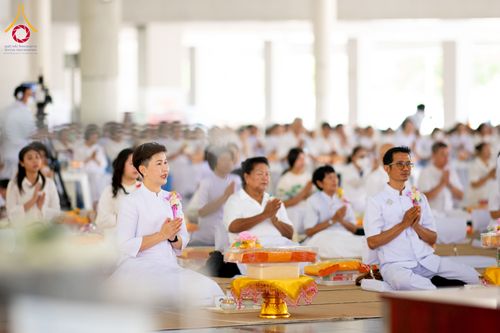 ภาพ No.326742:วันที่ 1 พฤษภาคม พ.ศ.2569 พิธีบุพเปตพลี ครั้งที่ 181 ร่วมอุทิศบุญแด่หมู่ญาติที่ล่วงลับไปแล้ว และสืบทอดอายุพระพุทธศาสนา ณ หอฉันคุณยายอาจารย์ฯ วัดพระธรรมกาย