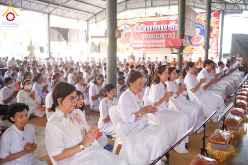 ภาพ No.298989:วันที่ 20 มกราคม พ.ศ. 2569 พิธีทอดผ้าป่าทำนุบำรุงศาสนสถาน ณ วัดใหม่นพรัตน์ ต.เนินพระปรางค์ อ.สองพี่น้อง จ.สุพรรณบุรี ในโครงการธรรมยาตรา กตัญญูบูชา มหาปูชนียาจารย์ พระมงคลเทพมุนี(สด จนฺทสโร) พระผู้ปราบมาร อนุสรณ์สถาน 7 แห่ง ปีที่ 14