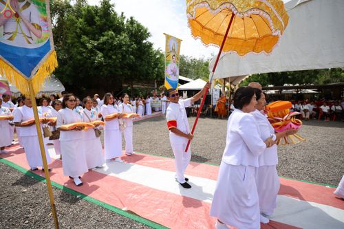 ภาพ No.281843:วันที่ 28 ตุลาคม พ.ศ 2568 พิธีทอดกฐินสามัคคีทั่วไทย 30,000 วัด  โดยคณะศิษยานุศิษย์ บูชาธรรม 81 ปี  หลวงพ่อธัมมชโย ณ ศูนย์ปฏิบัติธรรมพัทลุง