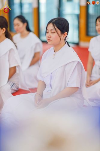 ภาพ No.283573:วันอาทิตย์ที่ 21 ธันวาคม  2568 พิธีบิณฑบาตฉลองสามเณรใหม่ ประเทศอินโดนีเซีย