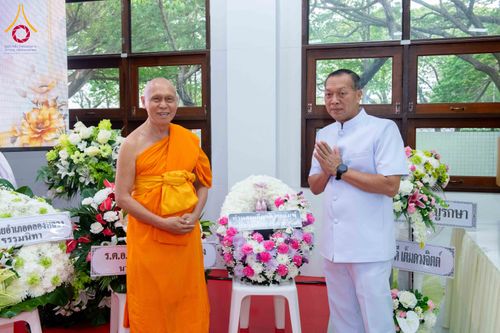 ภาพ No.314511:วันศุกร์ที่ 20 มีนาคม พ.ศ. 2569 พิธีบำเพ็ญกุศล คุณพ่อณรงค์ จินตมากุล โยมบิดา พระครูปลัดรัตนวีรวัฒน์ (รังสฤษดิ์ อิทฺธิจินตโก) ที่ปรึกษาเจ้าคณะจังหวัดปทุมธานี เจ้าอาวาสวัดพระธรรมกาย  ณ ห้องปลูกศรัทธา 2 วัดพระธรรมกาย ปทุมธานี