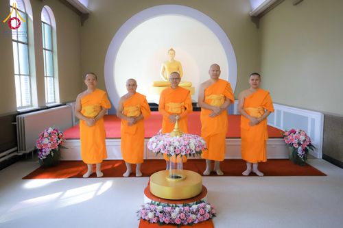ภาพ No.328763:วันอาทิตย์ที่ 10 พฤษภาคม พ.ศ. 2569 พิธีสักการะพระบรมสารีริกธาตุ ณ วัดพระธรรมกายเบลเยียม