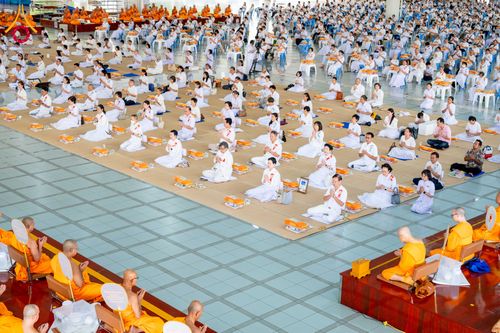 ภาพ No.346132:วันที่ 28 สิงหาคม พ.ศ.2569 พิธีบุพเปตพลี ครั้งที่ 186 ร่วมอุทิศส่วนกุศล แด่หมู่ญาติผู้ล่วงลับไปแล้ว และเป็นปัจจัยสนับสนุน การเผยแผ่พระพุทธศาสนา ณ หอฉันคุณยายอาจารย์ วัดพระธรรมกาย