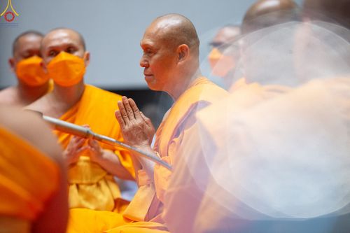ภาพ No.87879:พิธีบรรพชาอุปสมบท ในโครงการอุปสมบทหมู่บูชาธรรม วันครูผู้ค้นพบวิชชาธรรมกาย ณ วัดพระธรรมกาย ในวันเสาร์ที่ 16 กันยายน พ.ศ.2566