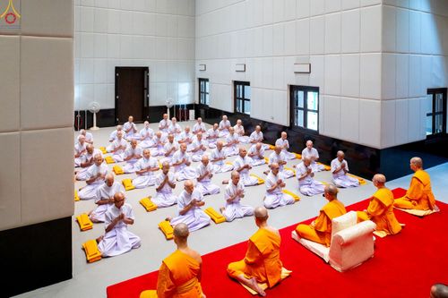 ภาพ No.350857:วันที่ 19 กันยายน พ.ศ.2569 พิธีบรรพชาอุปสมบท โครงการอุปสมบทหมู่บูชาธรรม ครบรอบ 109 ปี วันครูผู้ค้นพบวิชชาธรรมกาย ณ โบสถ์พระไตรปิฏก วัดพระธรรมกาย